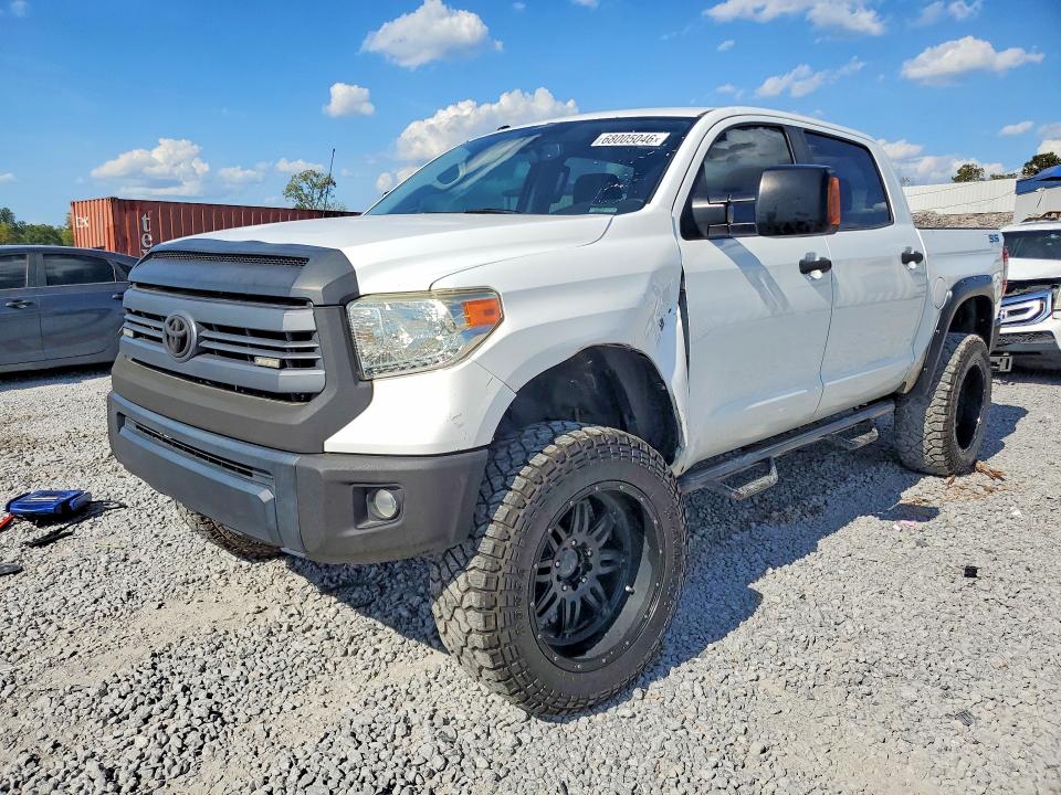 2014 Toyota Tundra VIN 5TFDW5F12EX406048 — COPART salvage auction photo