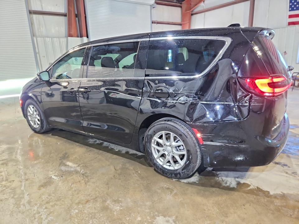 2027 Chrysler Pacifica VIN 2C4RC1BG2VR553681 COPART salvage auction — SIDE, VA - CERTIFICATE OF TITLE, sold $22,700 on 2026-09-16 (photo 2)