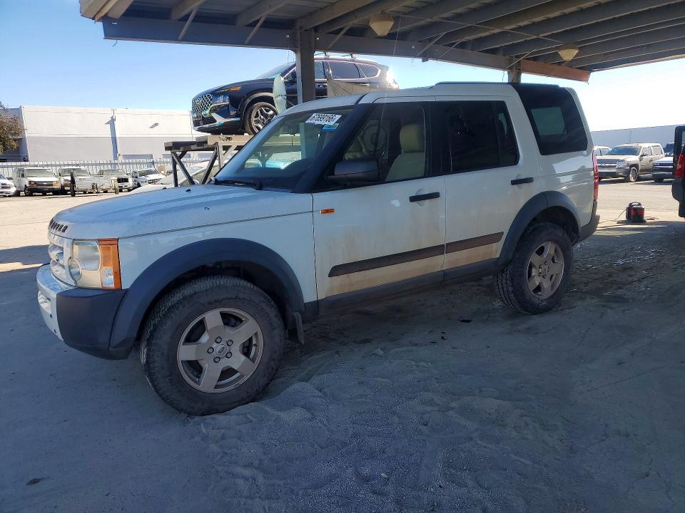 2006 Land rover Lr3 VIN SALAC24416A368140 COPART salvage auction — NORMAL WEAR, Mt - Dis/Dlr/Exp Only Clean Title, sold $0 on 2026-10-05 (photo 1)