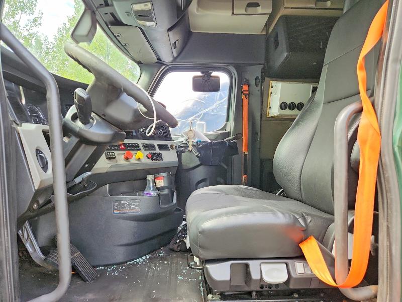 2018 Freightliner Cascadia 126 VIN 3AKJHHDR7JSHU5624 COPART salvage auction — SIDE, NY - MV-907A SALVAGE CERTIFICATE, sold $7,100 on 2026-09-17 (photo 7)