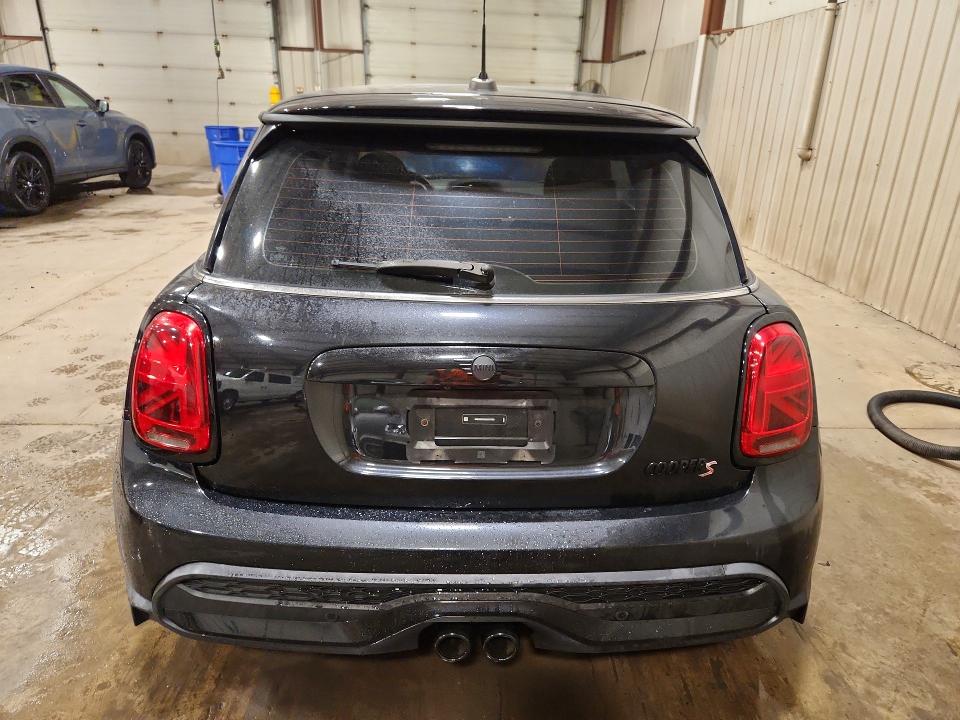 2024 Mini Cooper VIN WMW53DH06R2V37902 COPART salvage auction — SIDE, Pa - Certificate Of Salvage, sold $10,000 on 2026-09-29 (photo 6)