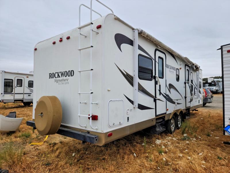 2012 Rockwood Trailers VIN 4X4TRLG25C1843700 COPART salvage auction — MINOR DENT/SCRATCHES, CA - DIS/DLR/EXP ONLY CLEAN TITLE, sold $2,300 on 2026-10-01 (photo 4)