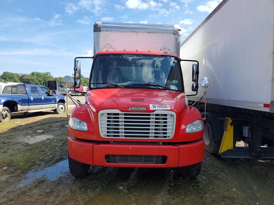 2016 Freightliner M2 VIN 1FVACXDT7GHGU7829 COPART salvage auction — MECHANICAL, OH - CERTIFICATE OF TITLE, sold $10,500 on 2026-09-11 (photo 5)