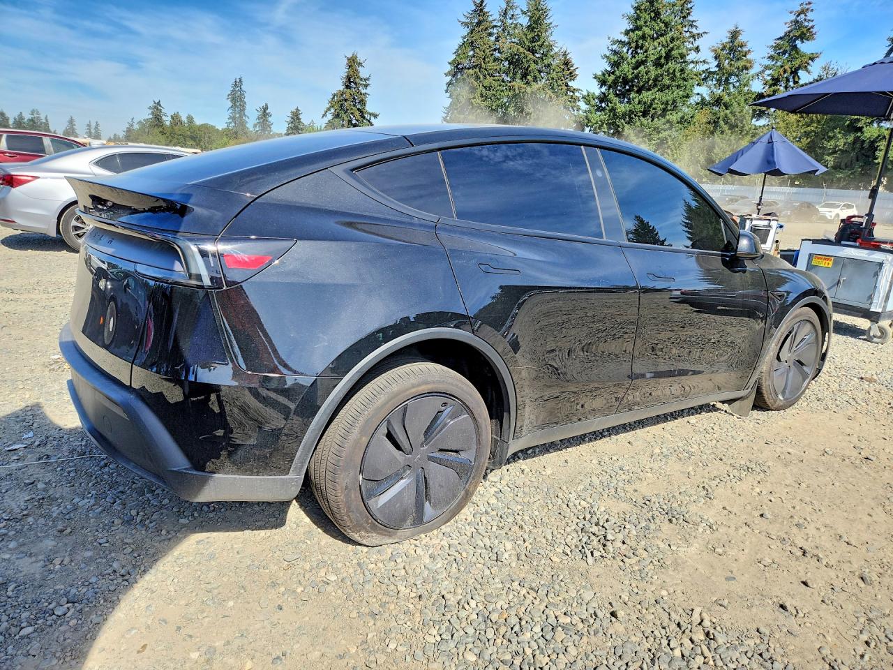 2026 Tesla Model Y VIN 7SAYGDEDXTF596891 COPART salvage auction — Front End, Bs - Salvage Title, sold $21,700 on 2026-09-25 (photo 3)