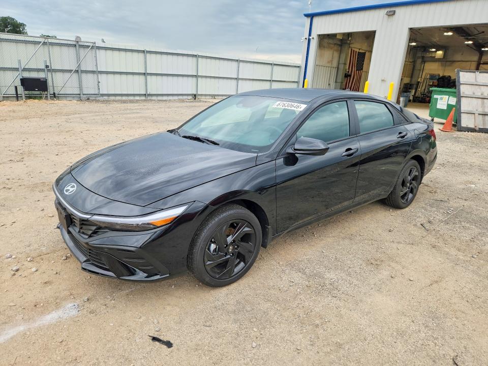 2026 Hyundai Elantra VIN KMHLM4DG7TU220731 — COPART salvage auction photo