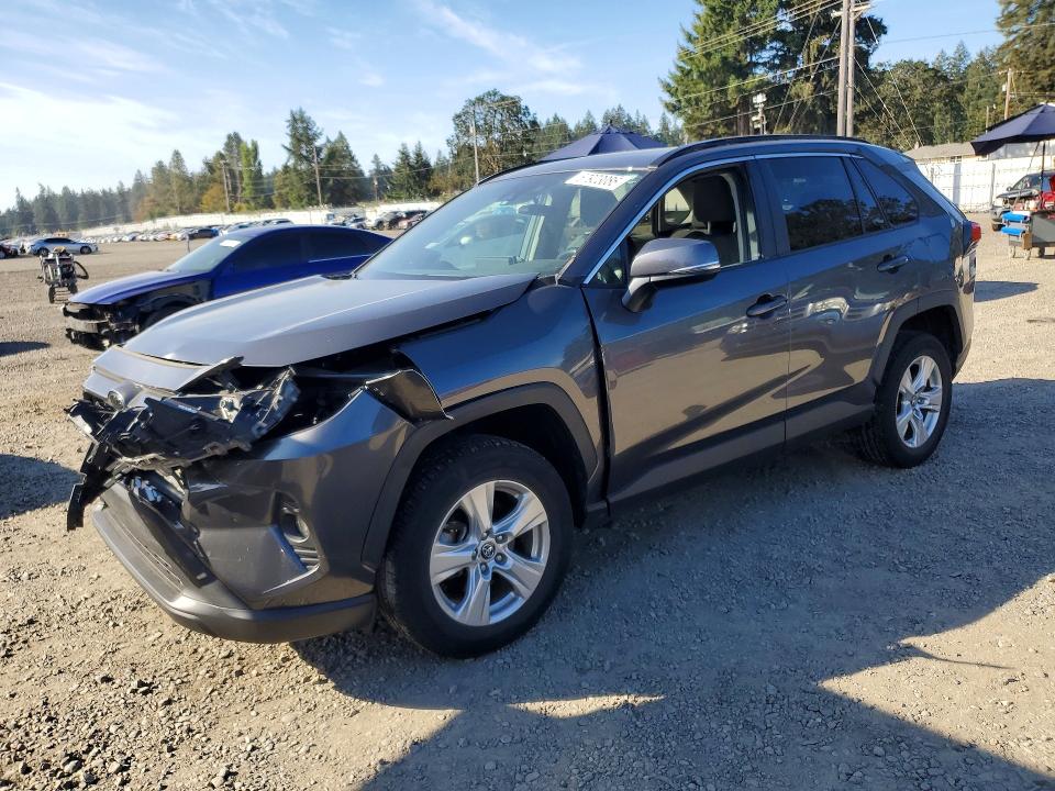 2020 Toyota Rav 4 VIN 2T3P1RFV8LC119256 — COPART salvage auction photo