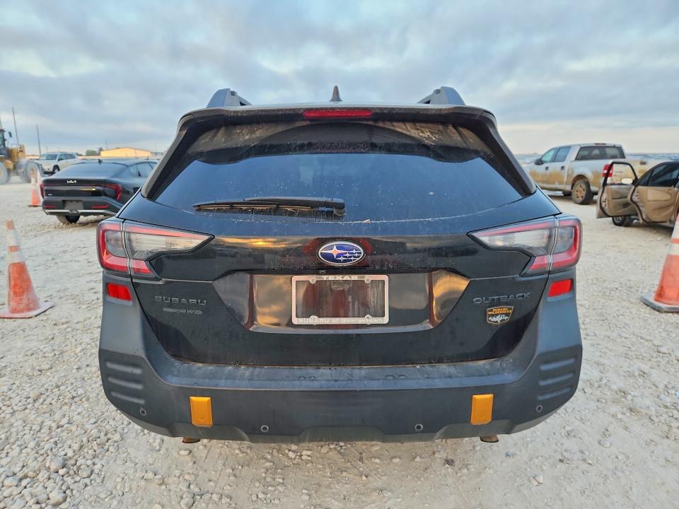 2022 Subaru Outback VIN 4S4BTGUD0N3223601 COPART salvage auction — NORMAL WEAR, TX - CERTIFICATE OF TITLE, sold $11,800 on 2026-10-06 (photo 6)