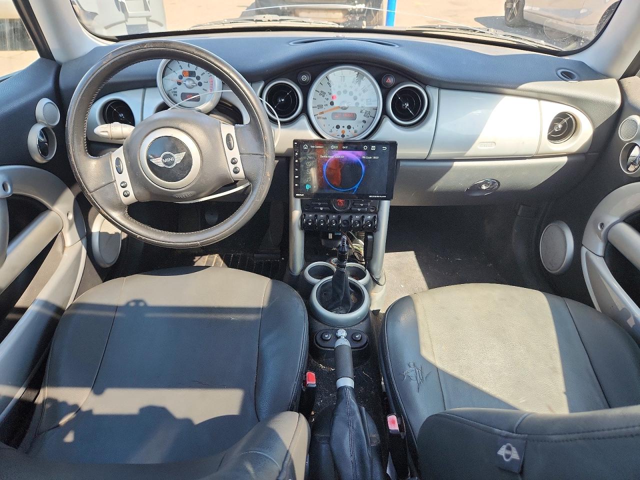 2002 Mini Cooper VIN WMWRC33422TC38206 COPART salvage auction — Mechanical, OR - CERTIFICATE OF TITLE, sold $693 on 2026-09-18 (photo 8)
