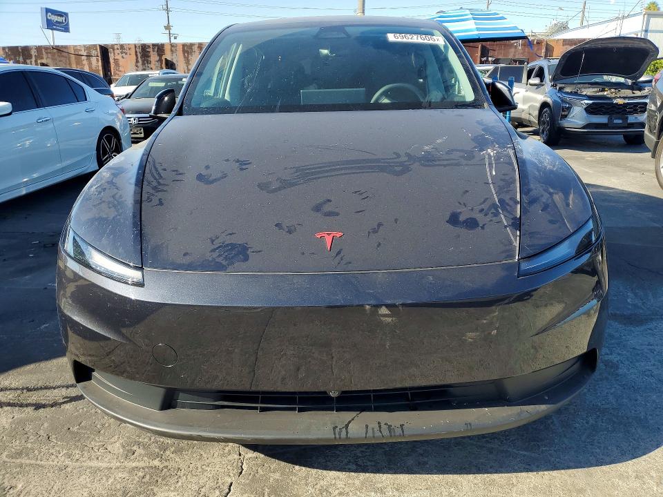 2026 Tesla Model y VIN 7SAYGDED4TA695039 COPART salvage auction — REAR END, CA, sold $18,900 on 2026-10-23 (photo 5)