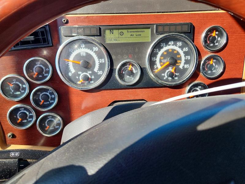 2020 Western star/auto car VIN 5KJJBHDR0LLLH4261 COPART salvage auction — SIDE, TX - CERTIFICATE OF TITLE, sold $8,400 on 2026-10-02 (photo 9)