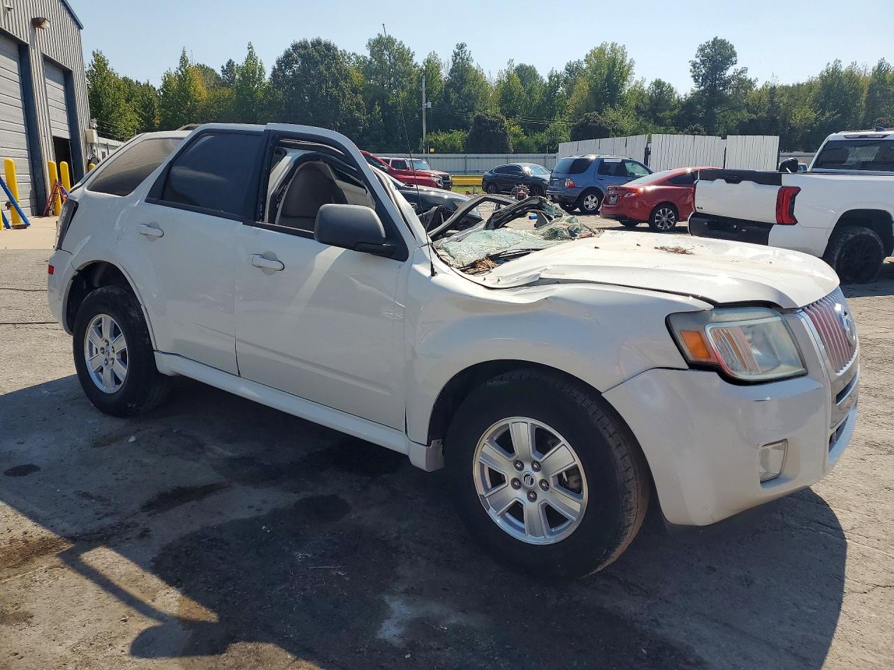 2010 Mercury Mariner VIN 4M2CN8B72AKJ04285 COPART salvage auction — All Over, Sc - Salvage Title, sold $300 on 2026-09-24 (photo 4)