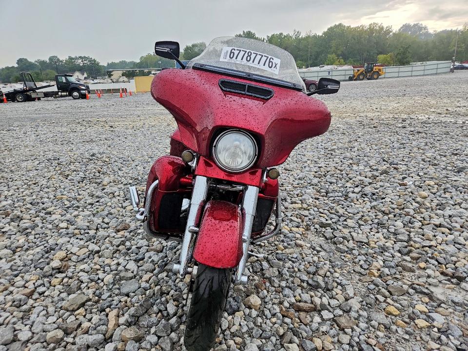 2016 Harley-davidson Fl VIN 1HD1KRM15GB673966 COPART salvage auction — SIDE, OH - CERT OF TITLE-SALVAGE, sold $5,700 on 2026-09-18 (photo 2)