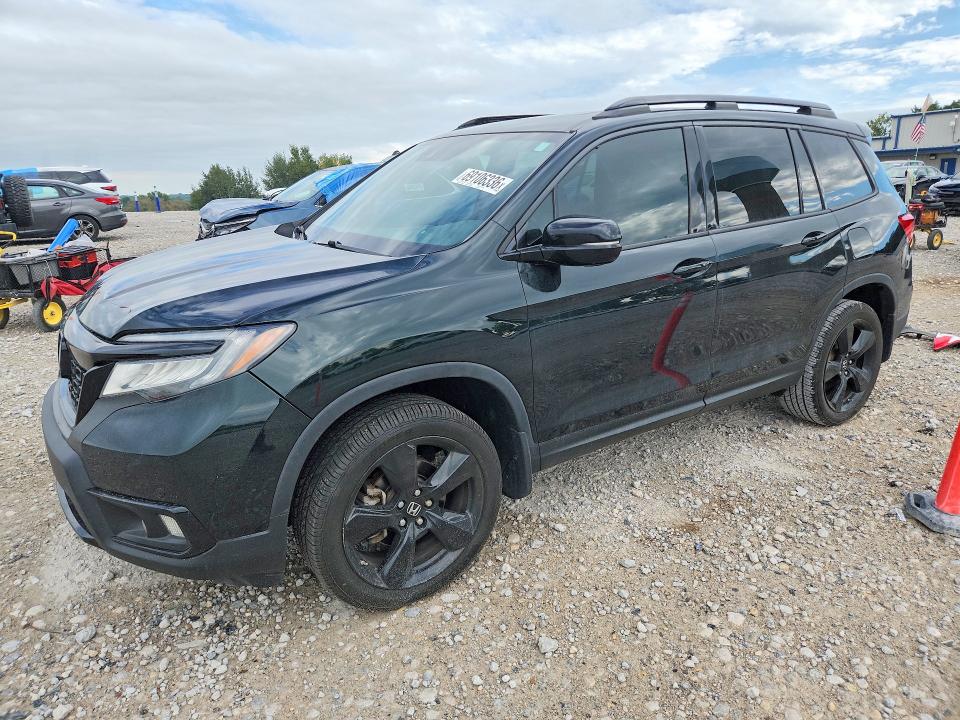 2020 Honda Passport VIN 5FNYF8H0XLB011579 — COPART salvage auction photo