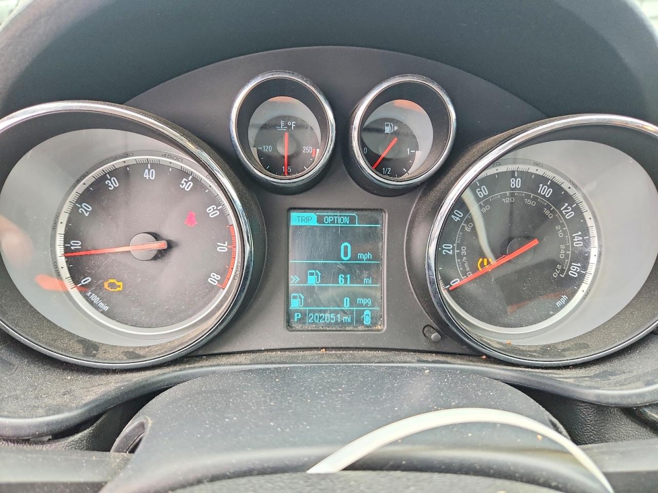 2013 Buick Regal VIN 2G4GV5GV6D9217851 COPART salvage auction — Side, MI - CERTIFICATE OF TITLE, sold $400 on 2026-09-18 (photo 9)