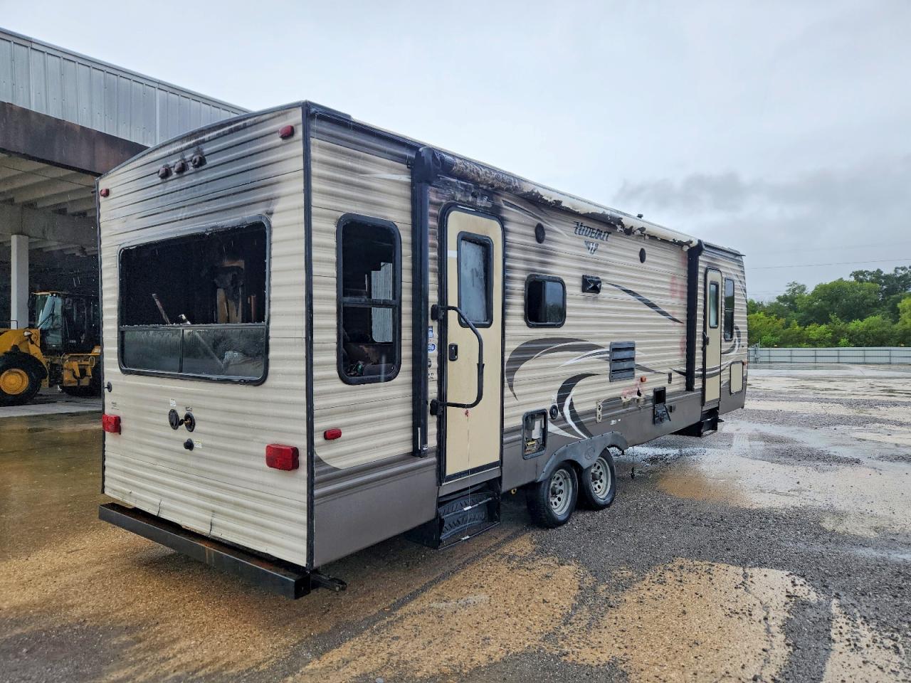 2016 Keystone Hideout VIN 4YDT26R23G7209410 COPART salvage auction — Burn Interior, LA - CERT OF TITLE-SALVAGE, sold $1,300 on 2026-09-18 (photo 4)