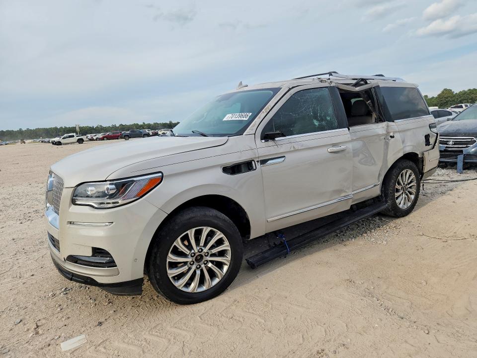 2024 Lincoln Navigator VIN 5LMJJ2NG7REL15941 — COPART salvage auction photo