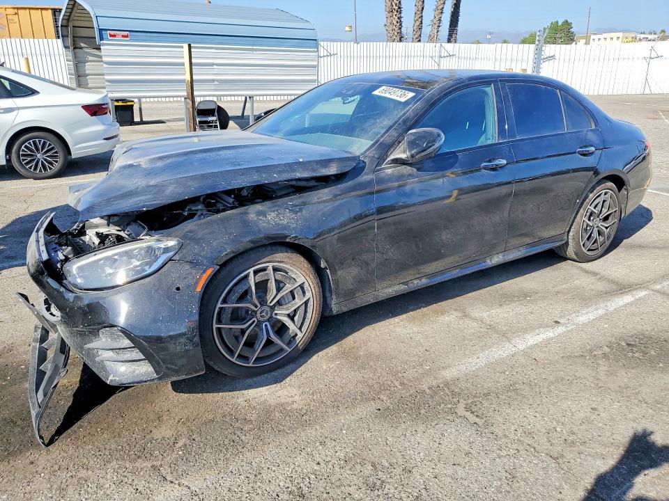2021 Mercedes-benz E-klasse VIN W1KZF8DB7MA983281 COPART salvage auction — FRONT END, Salvage Title, sold $7,800 on 2026-10-09 (photo 1)