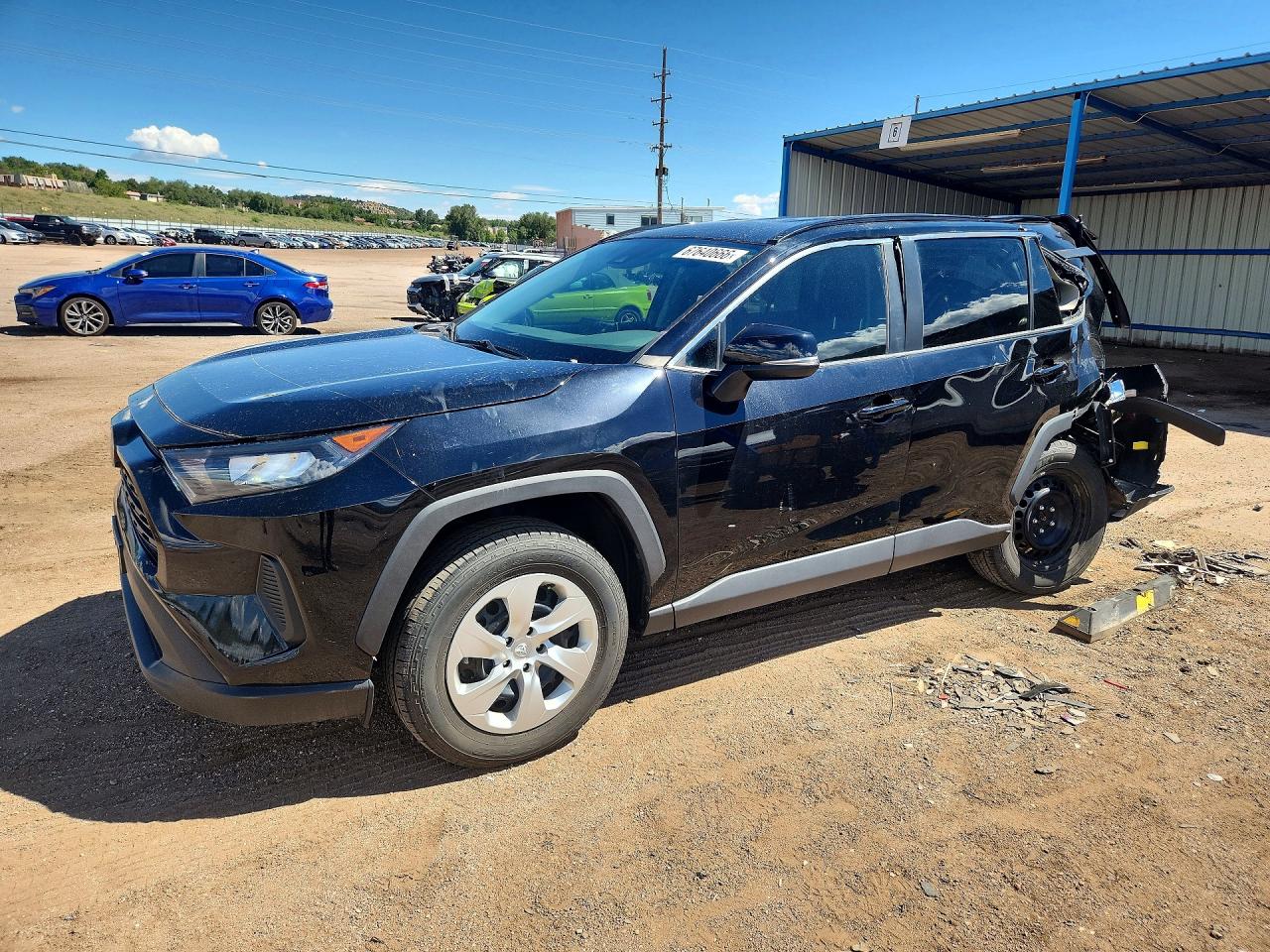 2021 Toyota RAV4 VIN 2T3G1RFV1MW148288 — COPART salvage auction photo