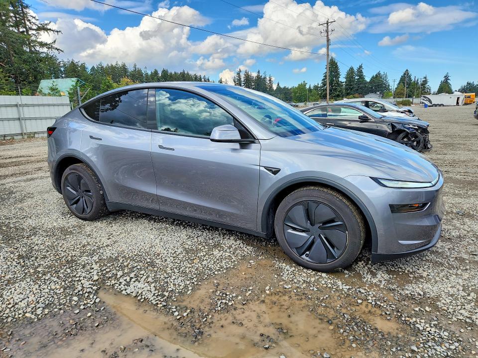 2026 Tesla Model y VIN 7SAYGDEE1TF604594 COPART salvage auction — REAR END, Wa - Bill Of Sale, sold $27,500 on 2026-09-25 (photo 4)