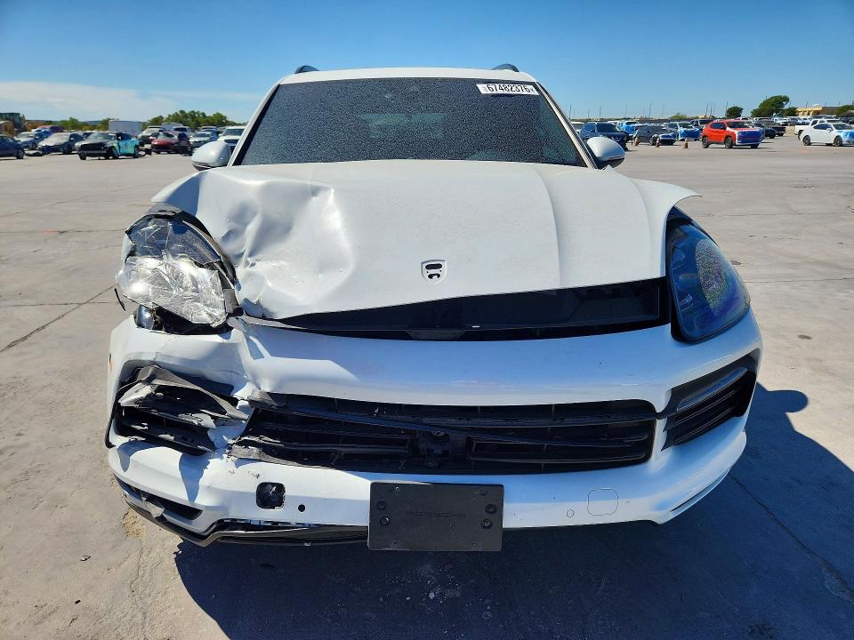 2021 Porsche Cayenne VIN WP1AE2AY9MDA24350 COPART salvage auction — FRONT END, TX - SALVAGE VEHICLE TITLE (P), sold $20,100 on 2026-09-21 (photo 5)
