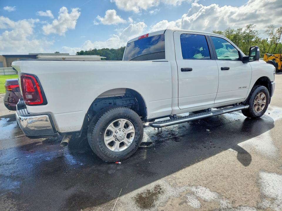 2026 Ram 2500 VIN 3C6UR5DJ5TG297541 COPART salvage auction — FRONT END, Nc - Certificate Of Title, sold $20,100 on 2026-09-23 (photo 3)