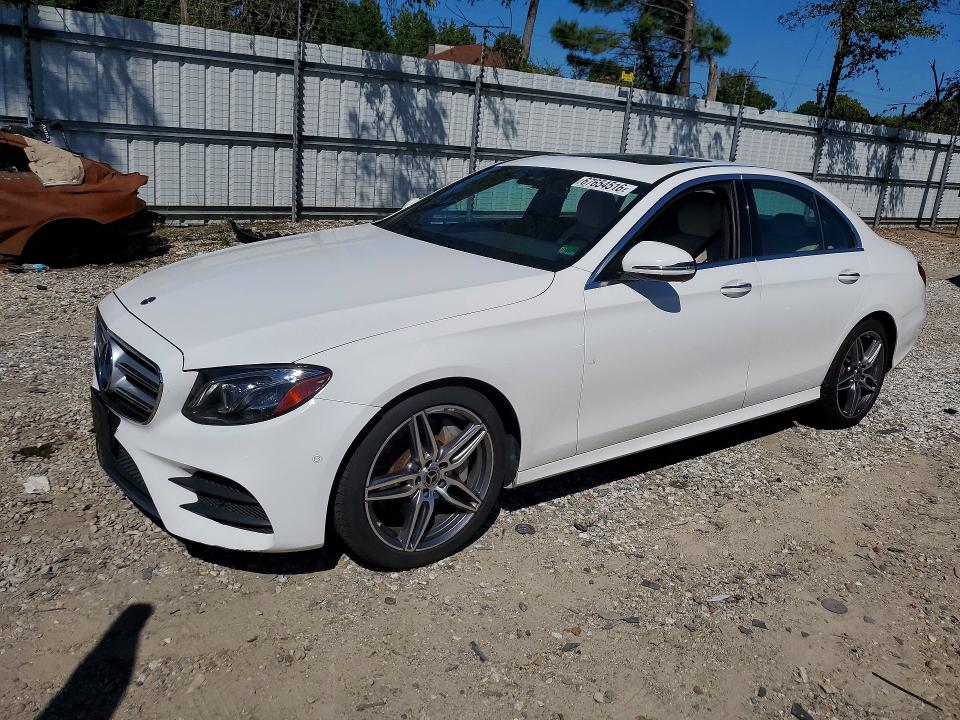 2018 Mercedes-benz E-klasse VIN WDDZF4JB9JA477637 — COPART salvage auction photo