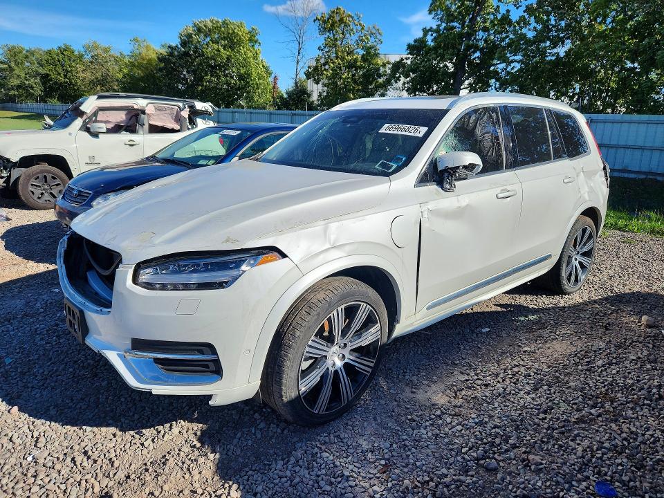 2025 Volvo Xc90 VIN YV4H60PE8S1315545 — COPART salvage auction photo