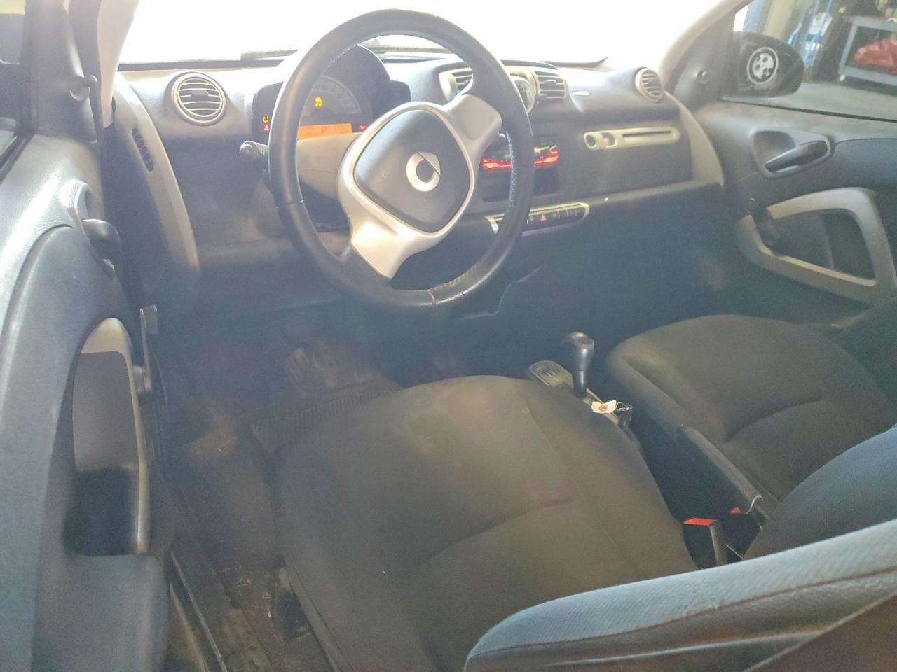 2013 Smart Fortwo VIN WMEEJ3BA7DK688231 COPART salvage auction — Front End, Bs - Salvage Title, sold $350 on 2026-09-25 (photo 8)