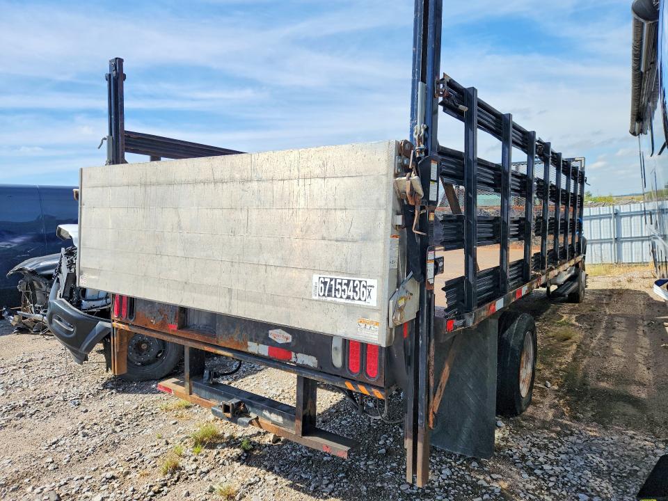 2019 Ford F-550 super duty VIN 1FDUF5GY4KEF71033 COPART salvage auction — MINOR DENT/SCRATCHES, NE - CERTIFICATE OF TITLE, sold $11,500 on 2026-10-08 (photo 3)