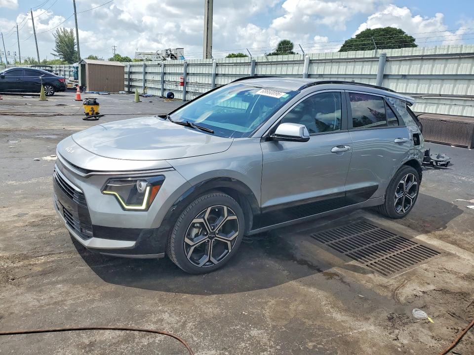 2023 Kia Niro VIN KNDCR3LE6P5084950 — COPART salvage auction photo