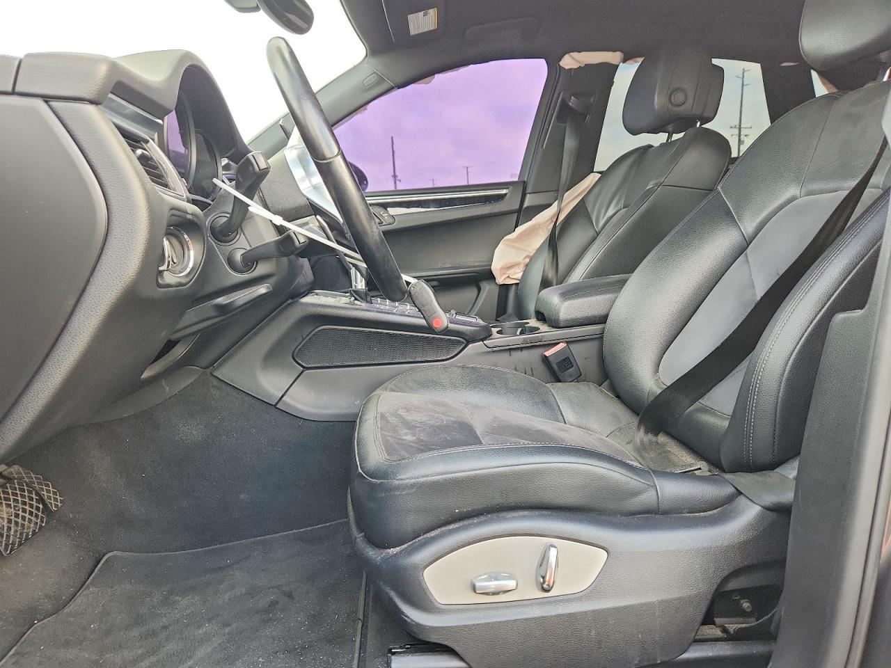 2018 Porsche Macan VIN WP1AA2A5XJLB03982 COPART salvage auction — Side, CA - SALVAGE CERTIFICATE, sold $7,300 on 2026-09-11 (photo 7)