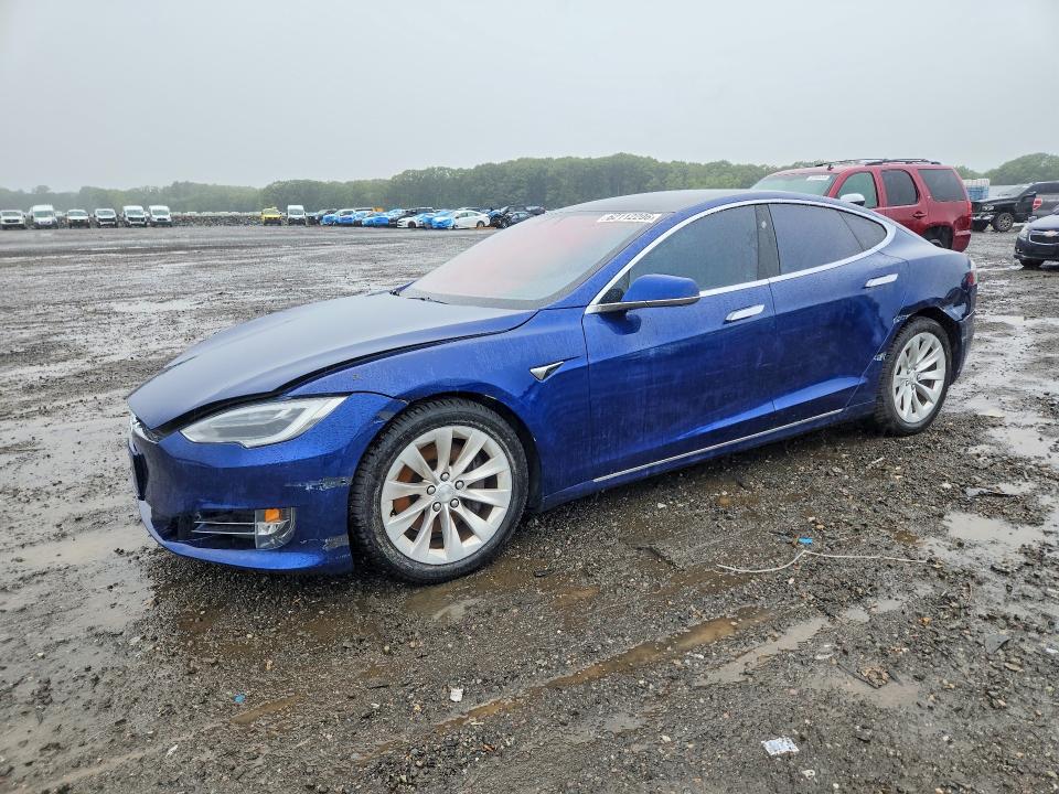 2018 Tesla Model s VIN 5YJSA1E24JF270230 — COPART salvage auction photo