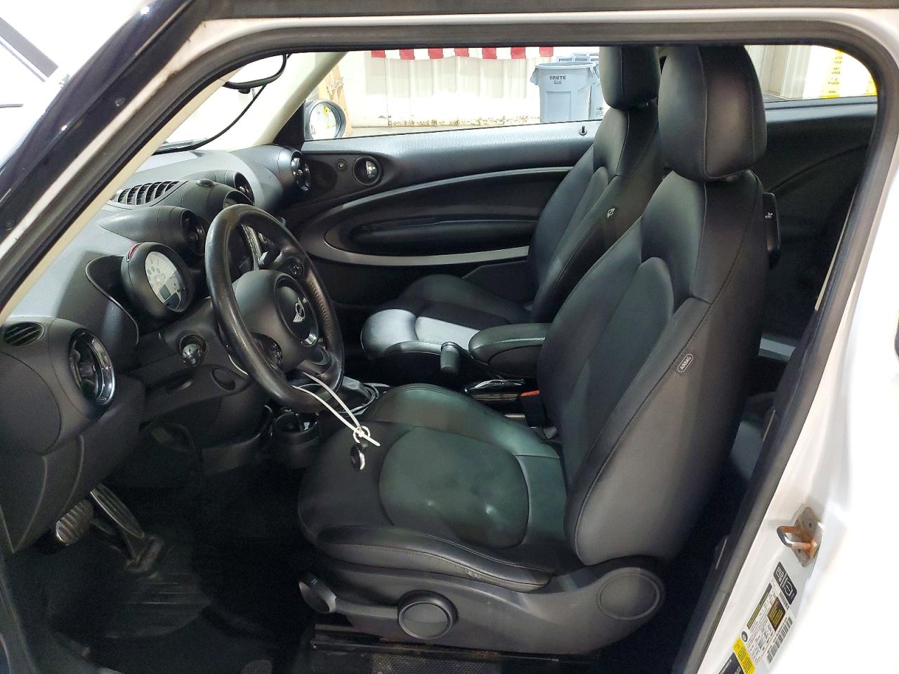 2014 Mini Cooper VIN WMWSS7C5XEWN72181 COPART salvage auction — Minor Dent/Scratches, WV - CERTIFICATE OF TITLE (P), sold $2,450 on 2026-09-14 (photo 7)