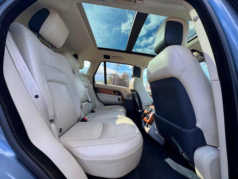 2019 Land Rover Range Rover VIN SALGS2SV7KA539380 COPART salvage auction — NORMAL WEAR, CT, sold $14,600 on 2026-09-30 (photo 6)