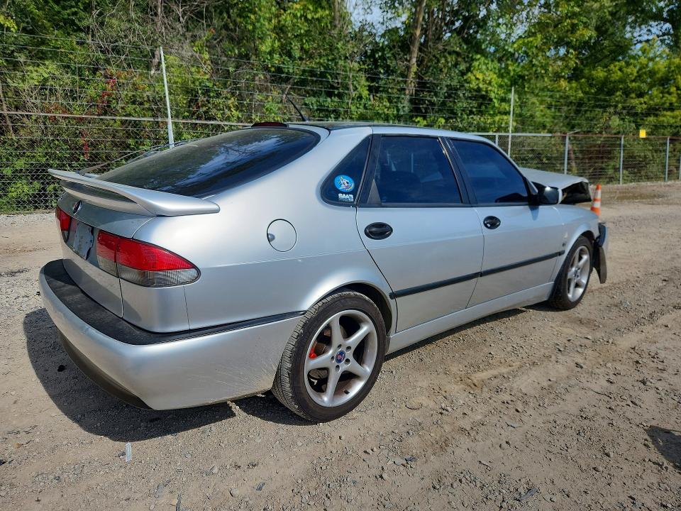 2000 Saab 9-3 VIN YS3DP55G8Y7015812 COPART salvage auction — FRONT END, OH - CERT OF TITLE-SALVAGE, sold $475 on 2026-10-07 (photo 3)