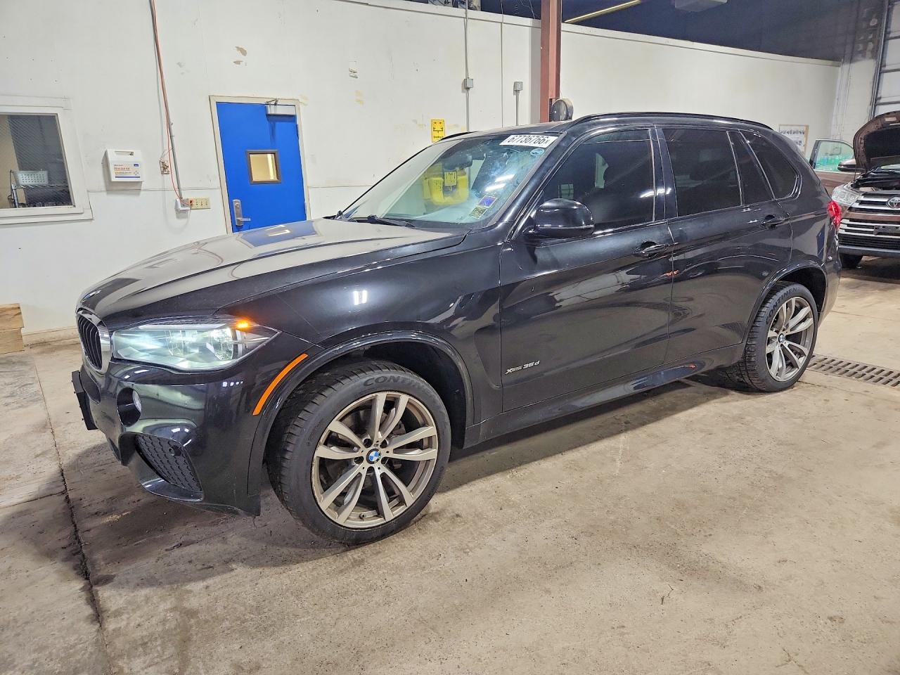 2018 BMW X5 VIN 5UXKS4C52J0Y19500 — COPART salvage auction photo