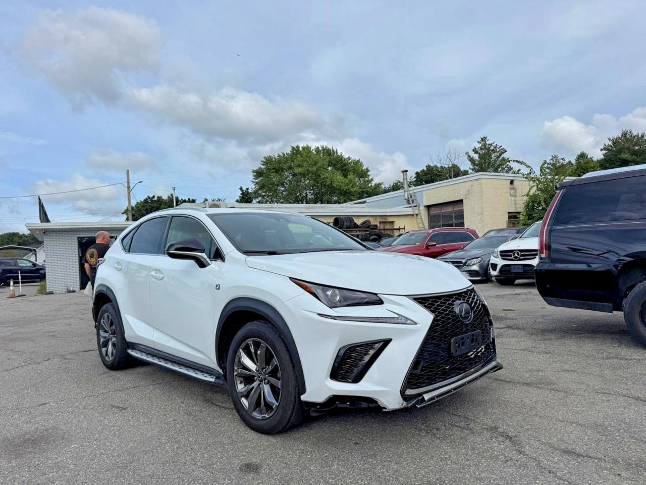 2020 Lexus NX 300 — VIN JTJJARBZ1L5009439