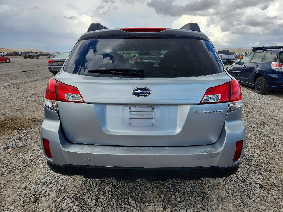 2012 Subaru Outback VIN 4S4BRCBC8C3239222 COPART salvage auction — MINOR DENT/SCRATCHES, CR, sold $0 on 2026-09-29 (photo 6)