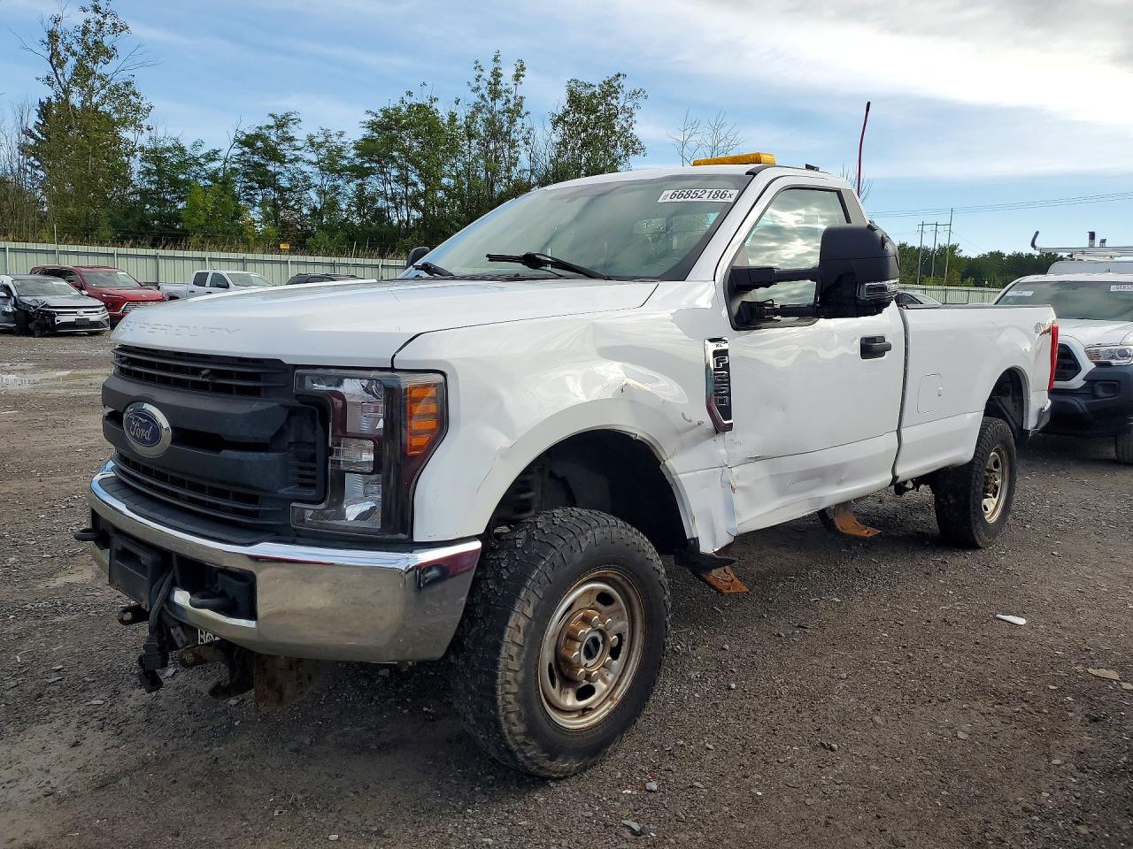 2019 Ford F-250 Super Duty VIN 1FTBF2B68KEC84410 — COPART salvage auction photo