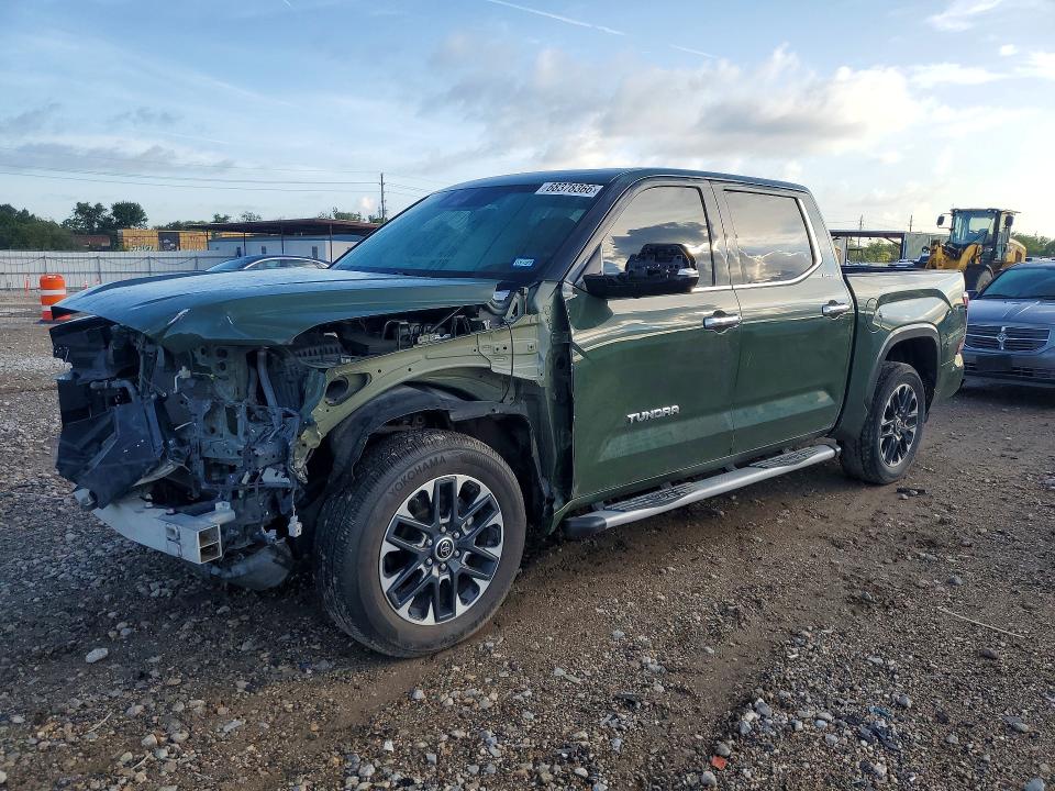 2022 Toyota Tundra VIN 5TFJA5AB5NX015624 — COPART salvage auction photo