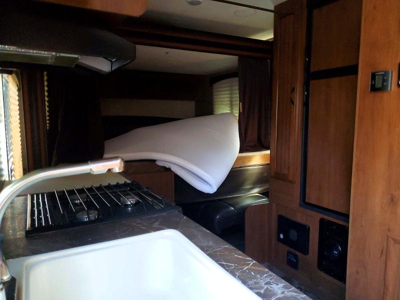 2016 Jayco Jay flight VIN 1UJBJ0BL5G1J30163 COPART salvage auction — SIDE, WA - BILL OF SALE, sold $1,050 on 2026-10-01 (photo 6)