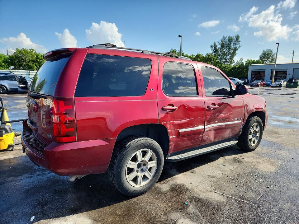 2011 Chevrolet Tahoe VIN 1GNSCBE00BR244841 COPART salvage auction — SIDE, FL - CERT OF TITLE SLVG REBUILDABLE, sold $10 on 2026-09-28 (photo 3)