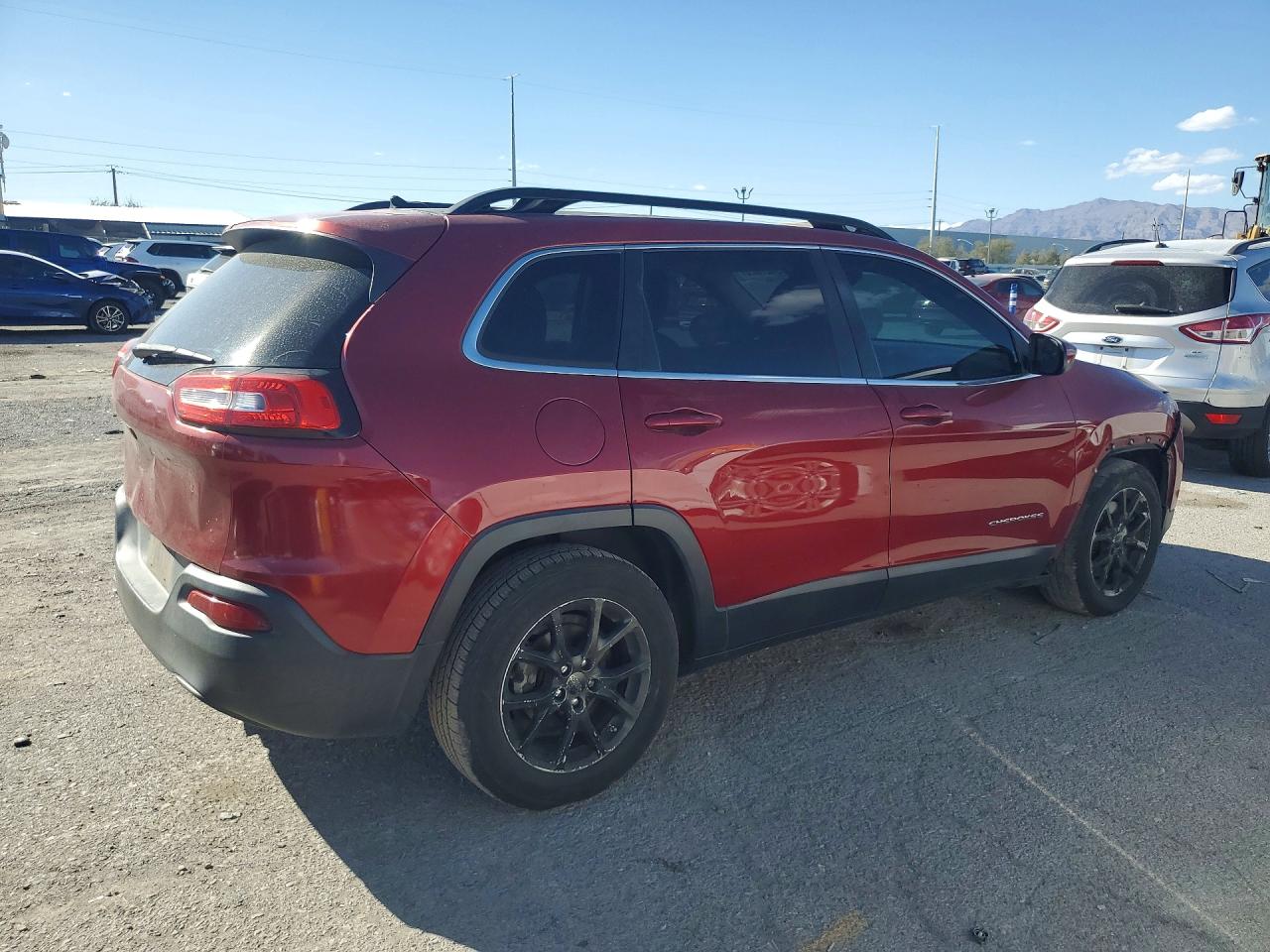 2015 Jeep Cherokee VIN 1C4PJLCB4FW560040 COPART salvage auction — Front End, NV - CERTIFICATE OF TITLE, sold $1,100 on 2026-09-25 (photo 3)