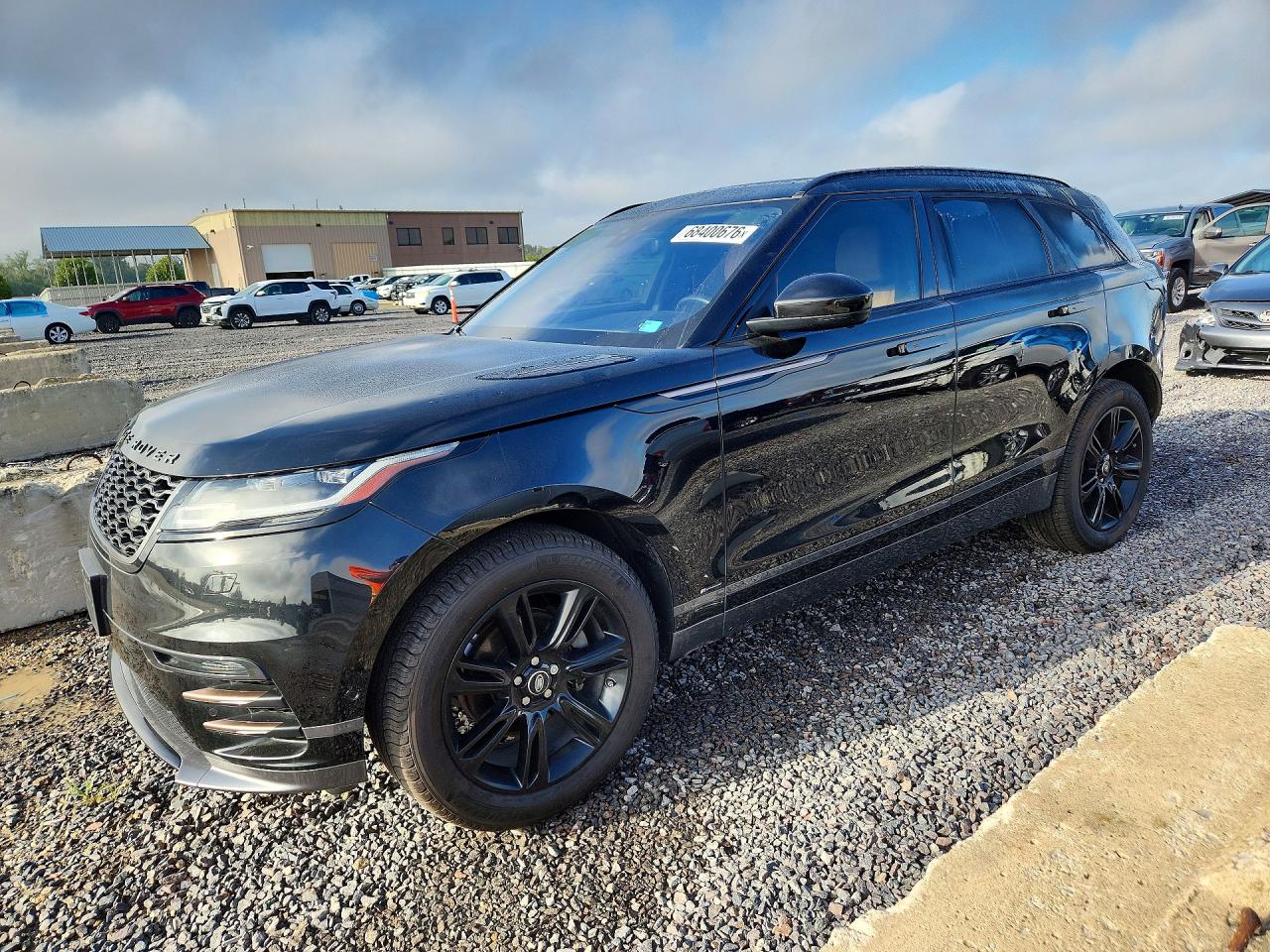 2019 Land Rover Range Rover Velar VIN SALYL2EX2KA784165 — COPART salvage auction photo