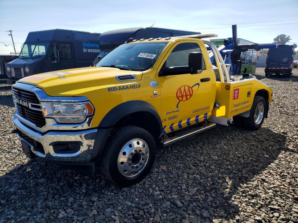 2019 Ram 5500 VIN 3C7WRMAL6KG620403 — COPART salvage auction photo
