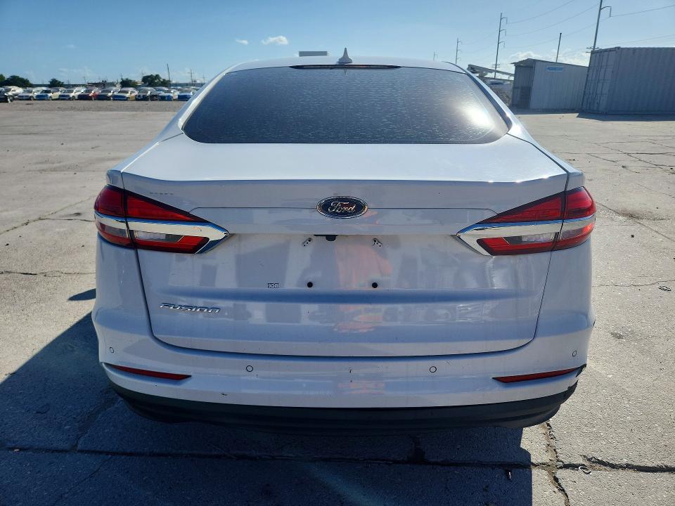 2020 Ford Fusion VIN 3FA6P0H75LR128980 COPART salvage auction — FRONT END, Ms - Certificate Of Title (P), sold $2,000 on 2026-09-29 (photo 6)