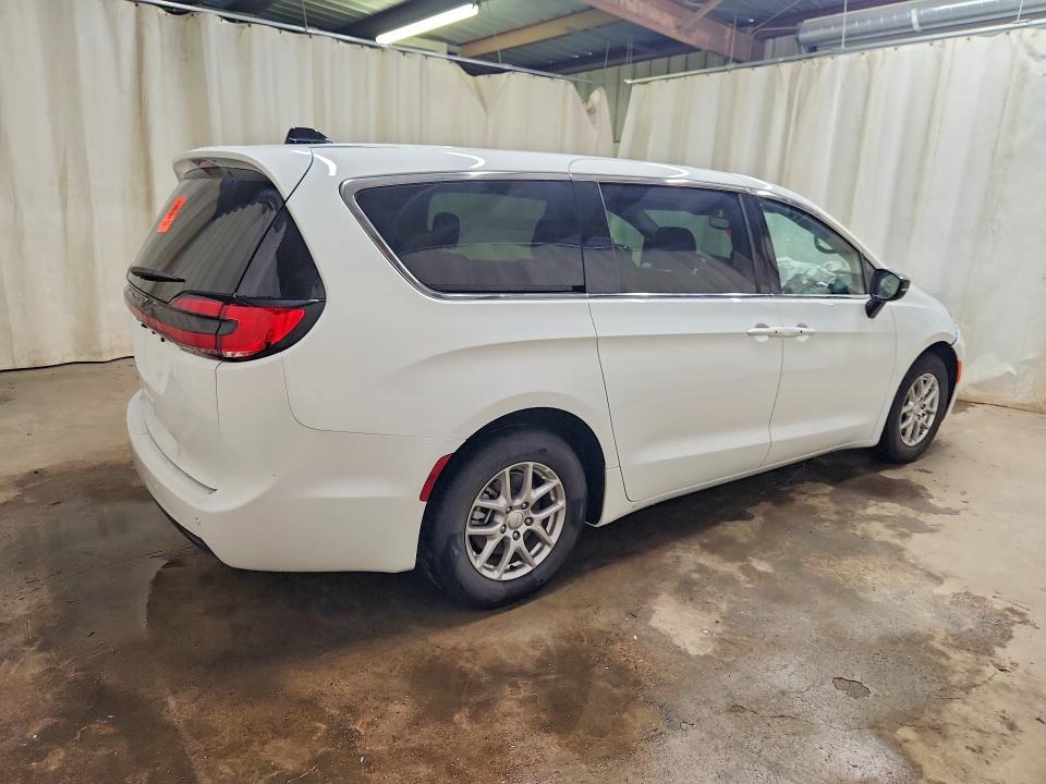 2027 Chrysler Pacifica VIN 2C4RC1BG9VR579453 COPART salvage auction — FRONT END, LA - CERTIFICATE OF TITLE, sold $12,100 on 2026-09-14 (photo 3)