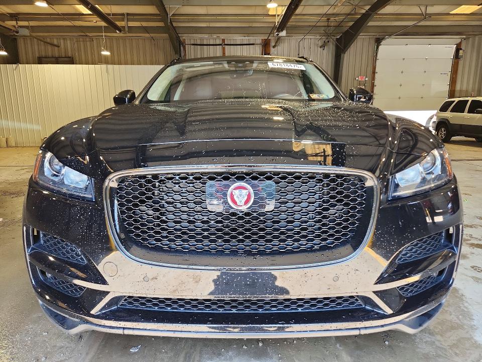 2019 Jaguar F-pace VIN SADCJ2FX1KA395205 COPART salvage auction — MECHANICAL, PA - CERT OF TITLE, sold $4,200 on 2026-09-09 (photo 5)