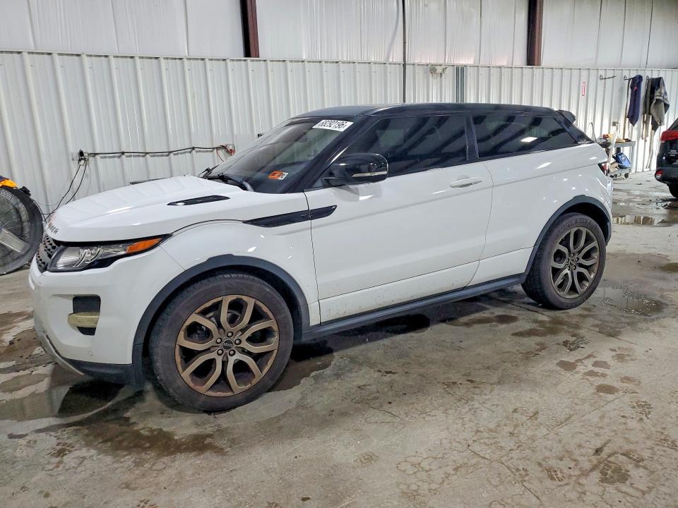 2012 Land Rover Range Rover VIN SALVT1BG2CH646071 COPART salvage auction — MINOR DENT/SCRATCHES, Salvage Title, sold $3,048 on 2026-09-15 (photo 1)