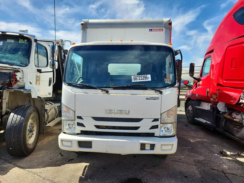 2017 Isuzu Npr Hd VIN 54DC4W1B5HS808697 COPART salvage auction — ALL OVER, WV - CERTIFICATE OF TITLE (P), sold $6,500 on 2026-10-05 (photo 5)
